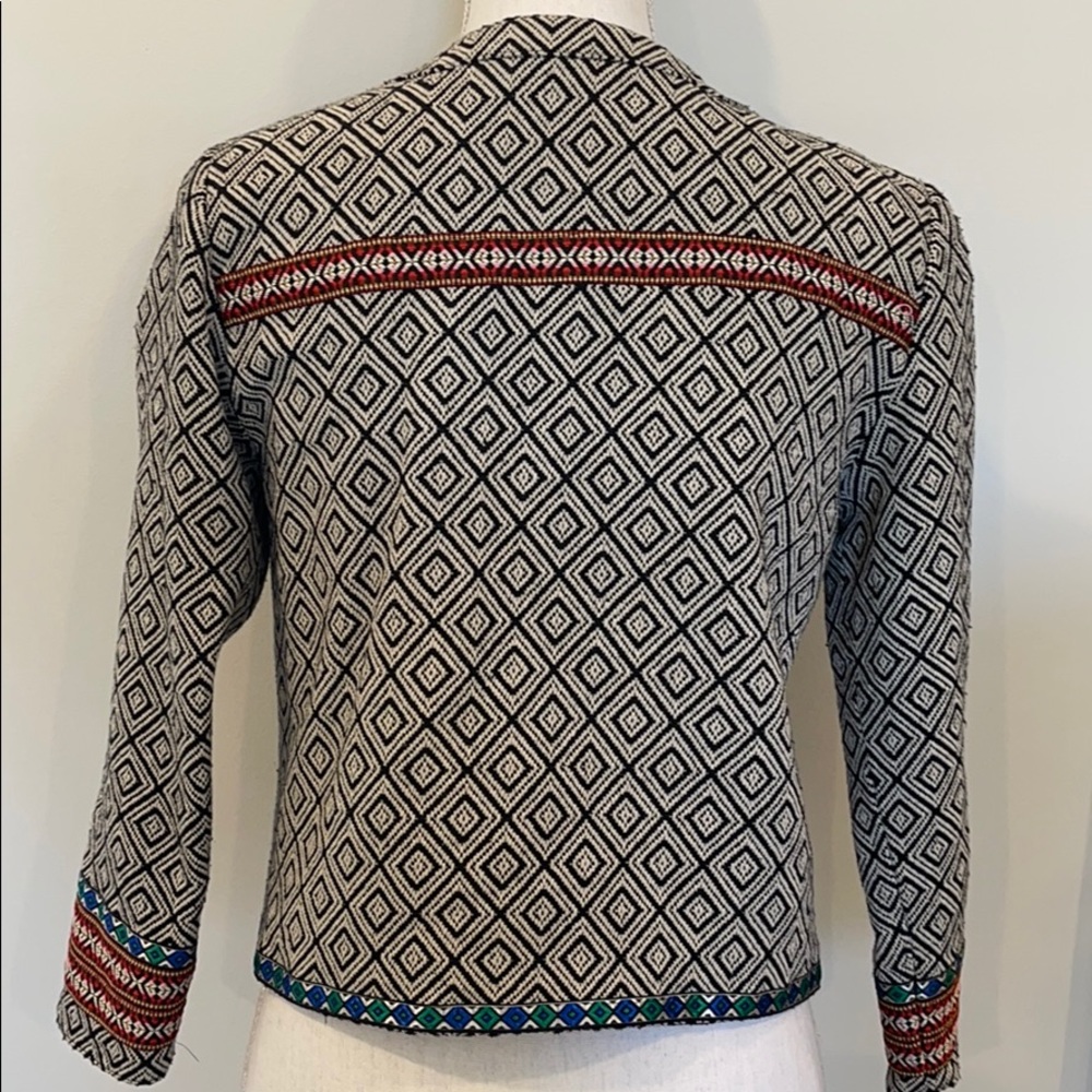Patterned Jacket - Picture 2 of 2